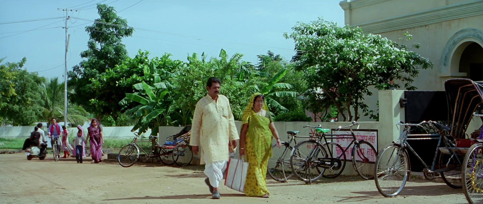 Welcome to Sajjanpur (2008) —  shot,  lighting