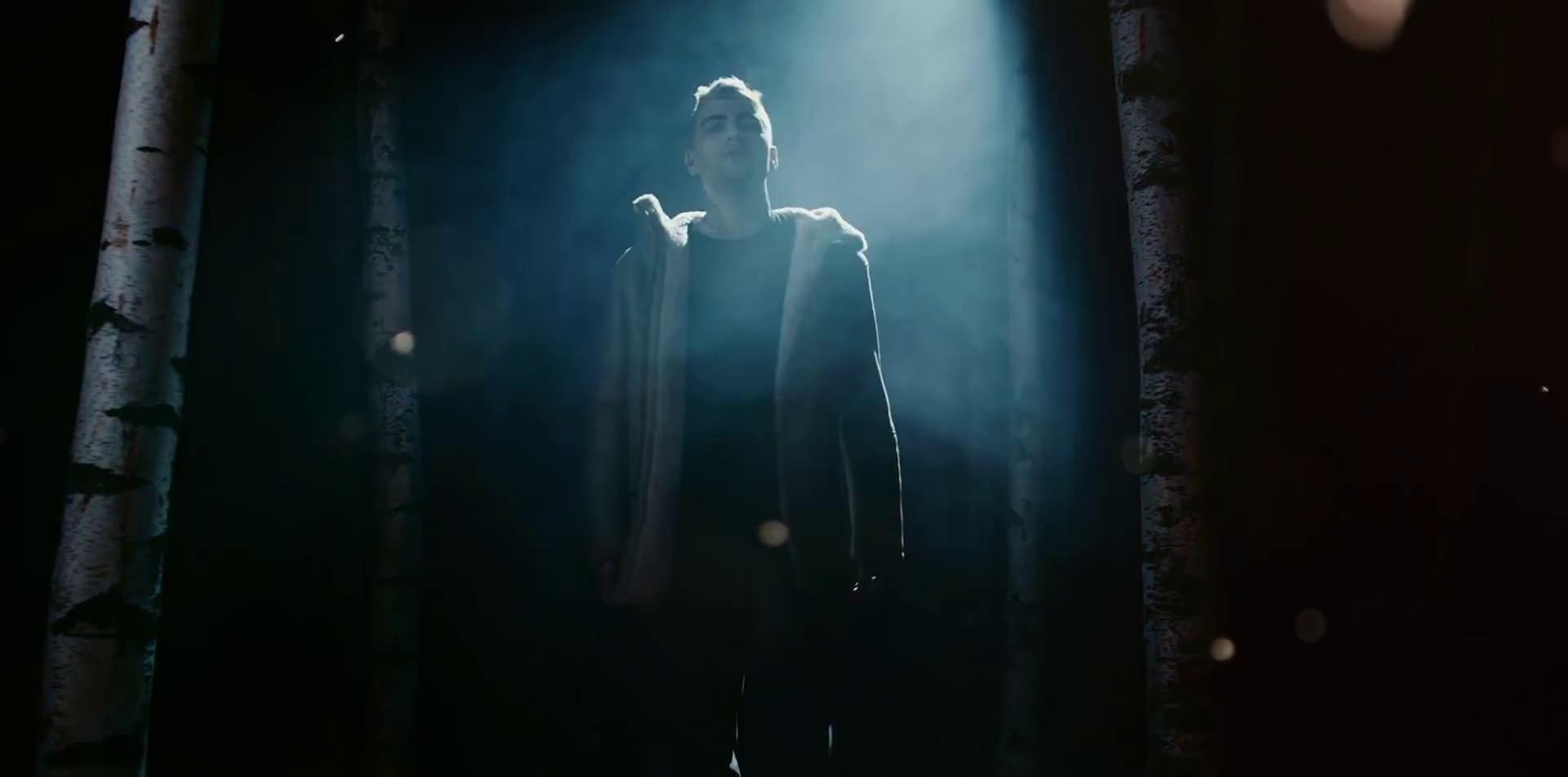 Vibez (2021) —  shot,  lighting