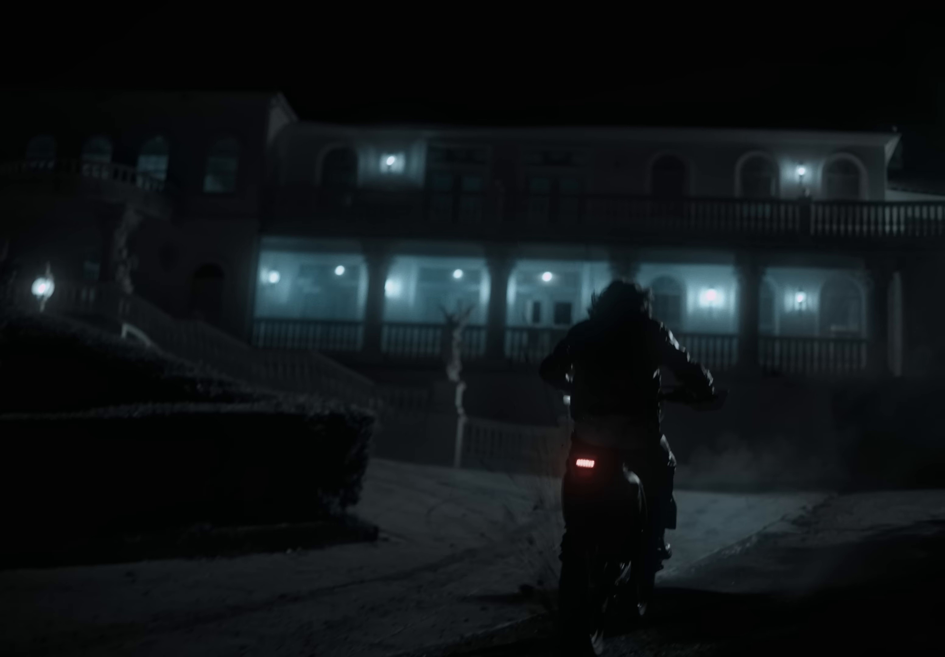 Evangelic Girl is a Gun (2025) —  shot,  lighting