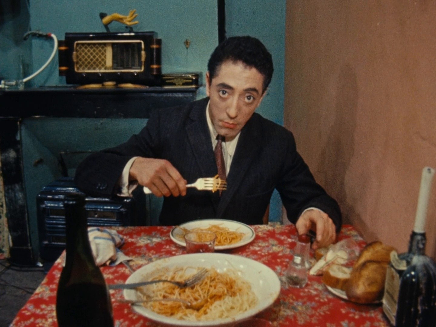 Six in Paris (1965) —  shot,  lighting