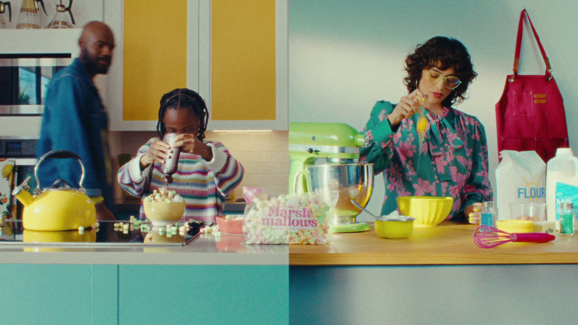 Instacart "This and That" #1 Dir. Yoni Lappin (Dir cut) (2023) —  shot,  lighting