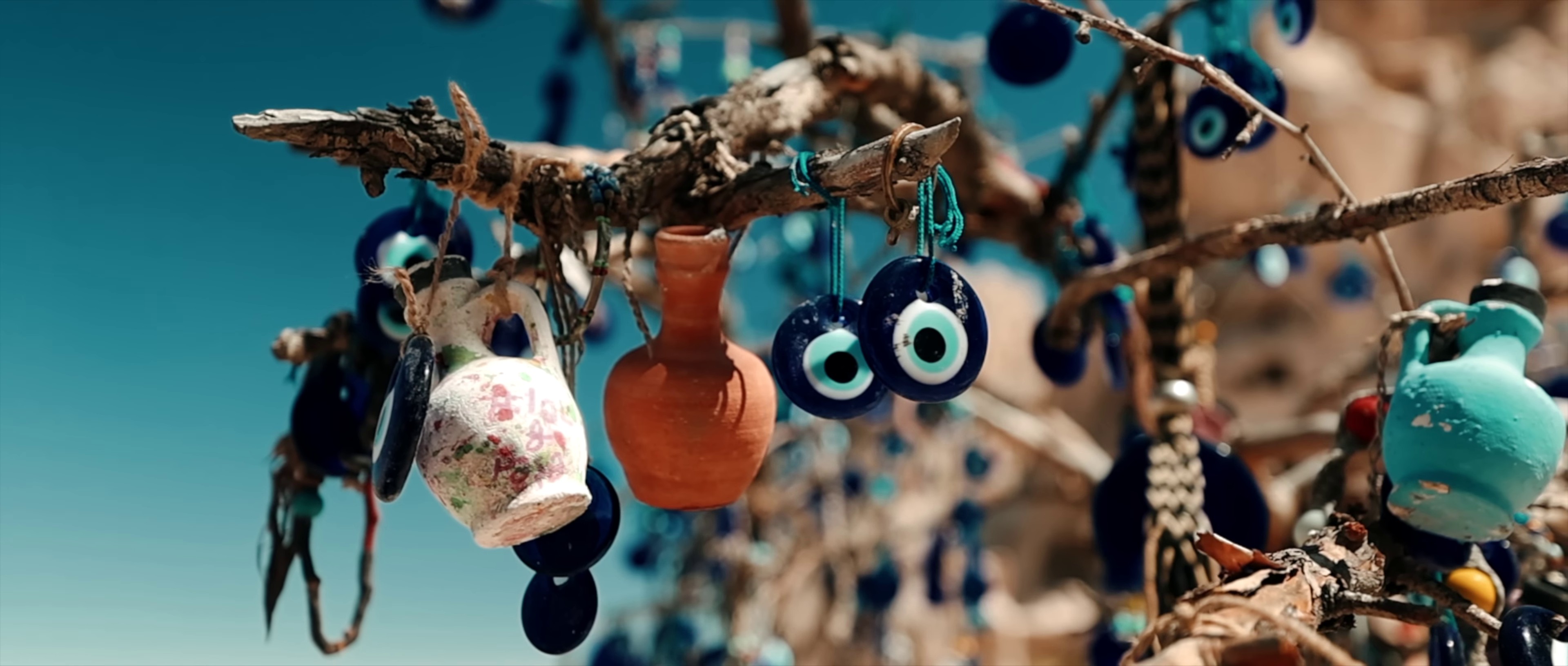  Inta Habibi (2023) —  shot,  lighting