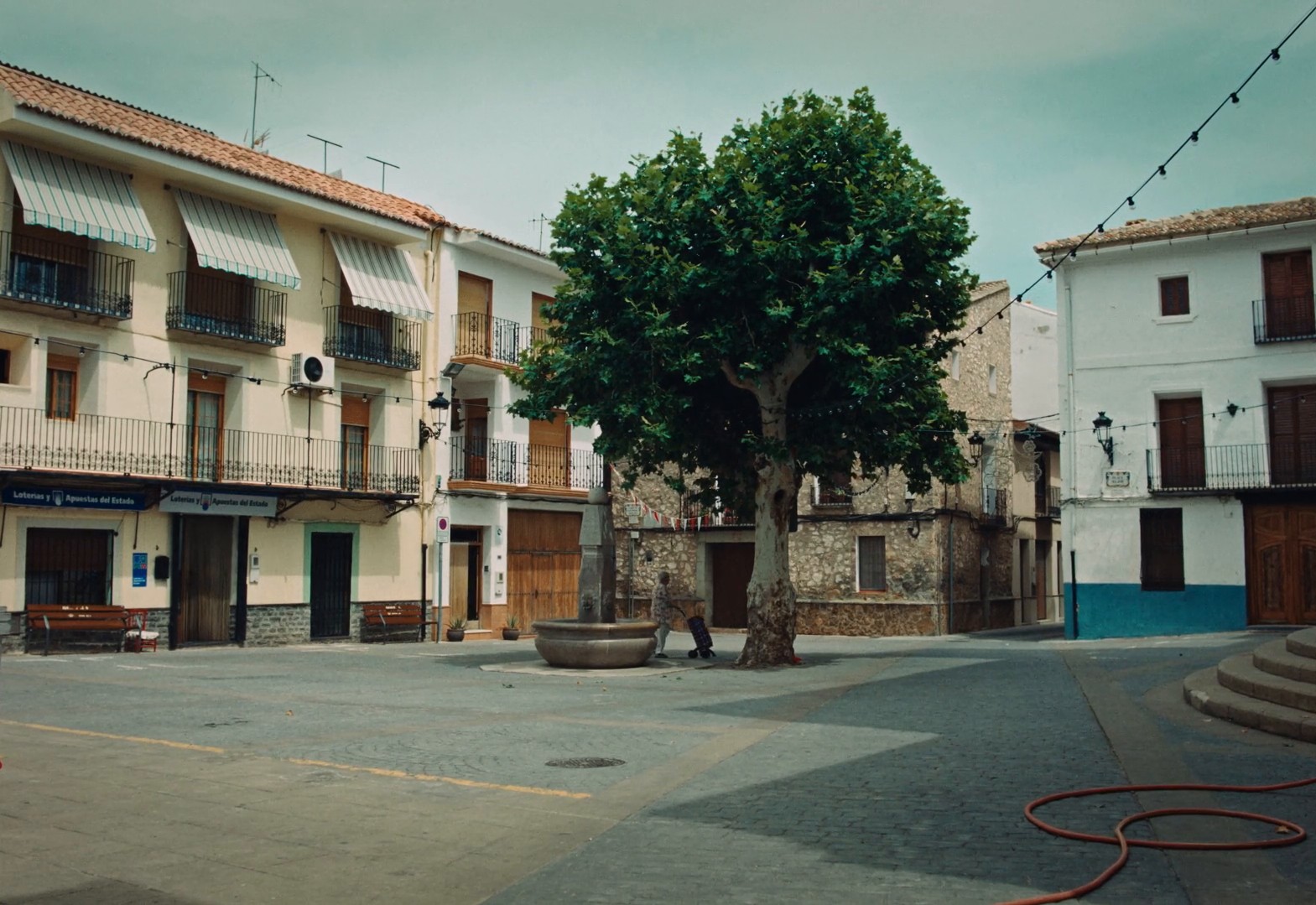 Precampaña Lotería de Navidad 2024 - Plaza (2024) —  shot,  lighting
