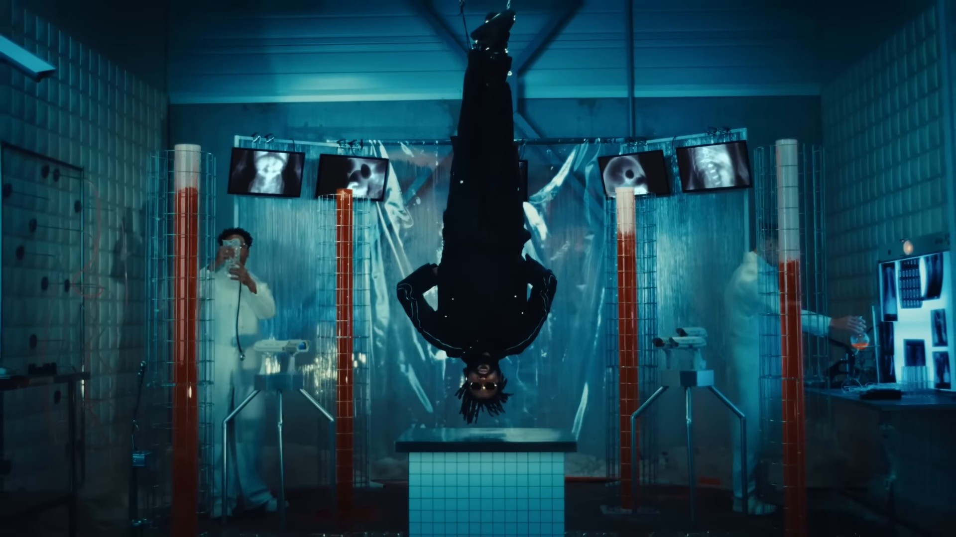 Laisse-moi tranquille (2024) —  shot,  lighting