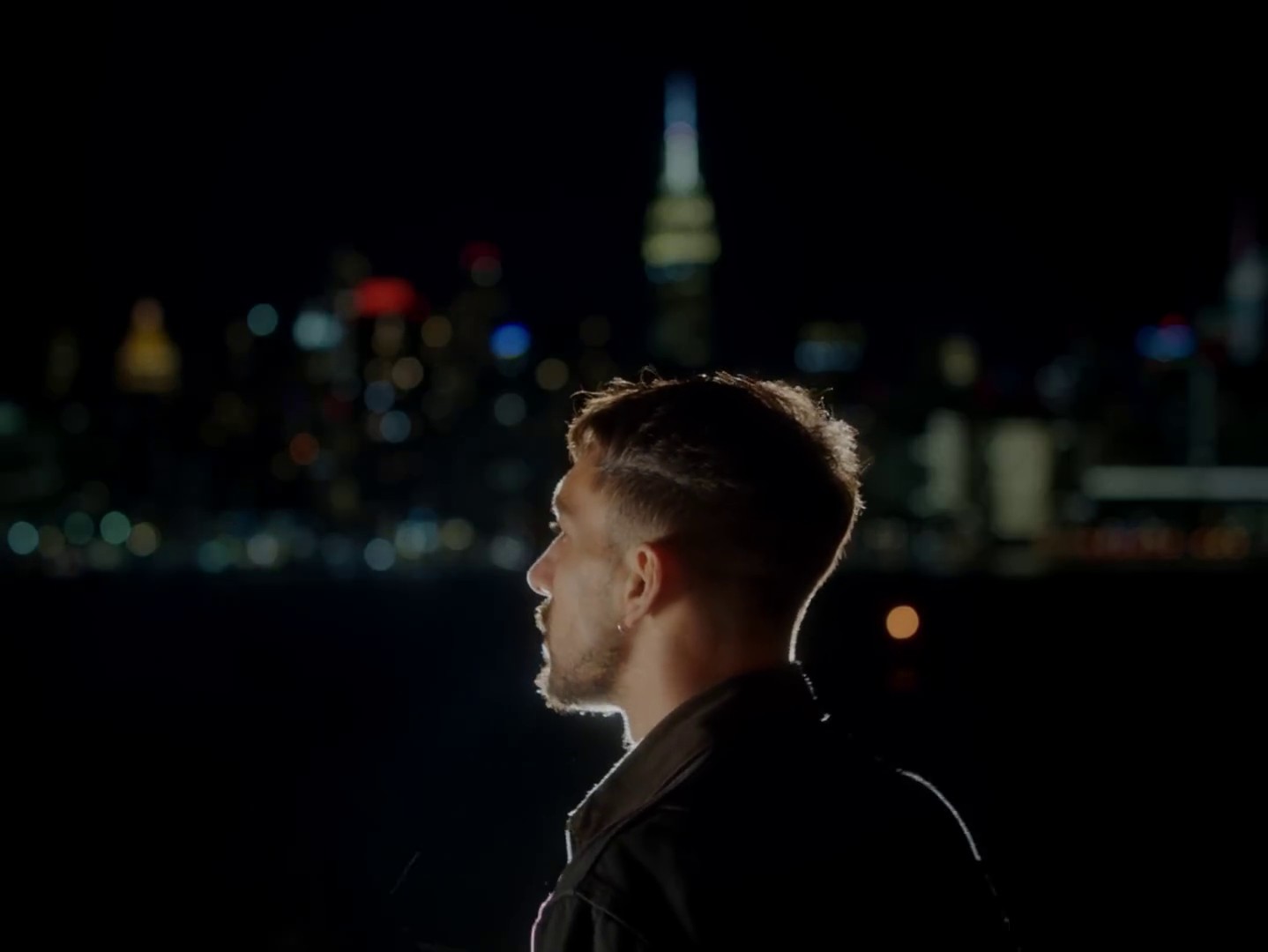 Rien ne change (2022) —  shot,  lighting