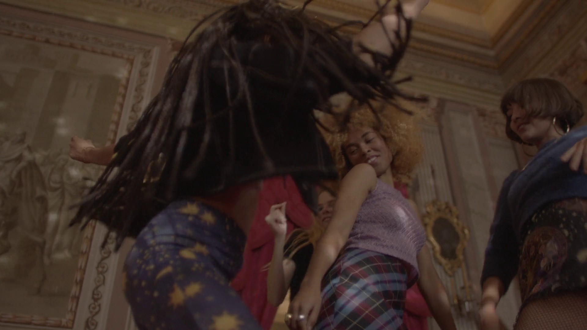 Crime (2019) —  shot,  lighting