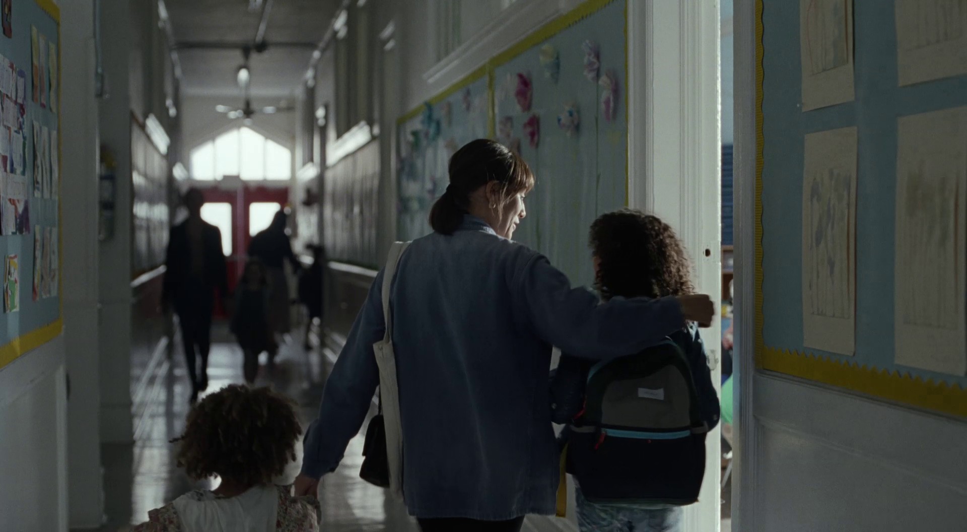 On the Rocks (2020) —  shot,  lighting