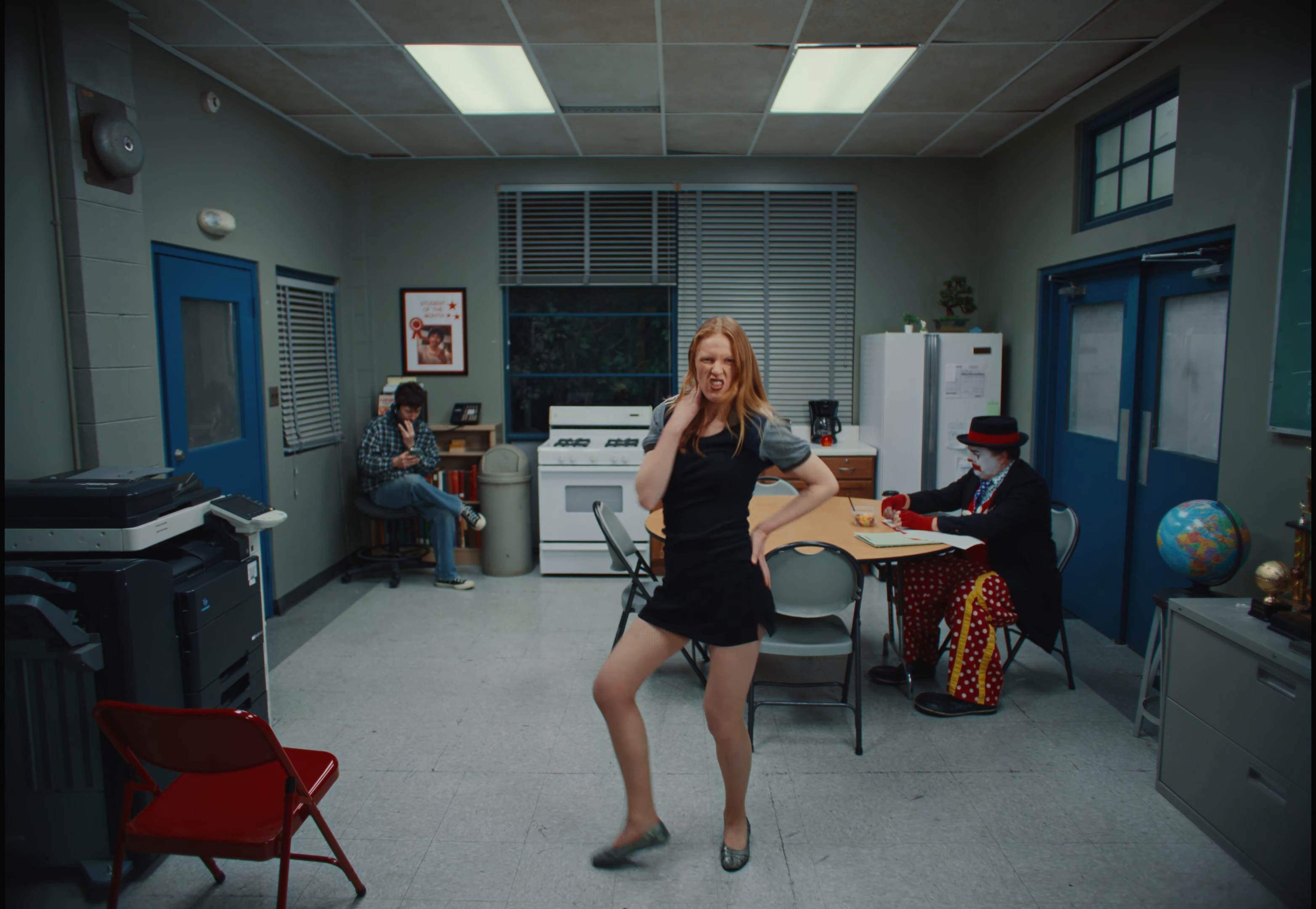 Sue me (2025) —  shot,  lighting