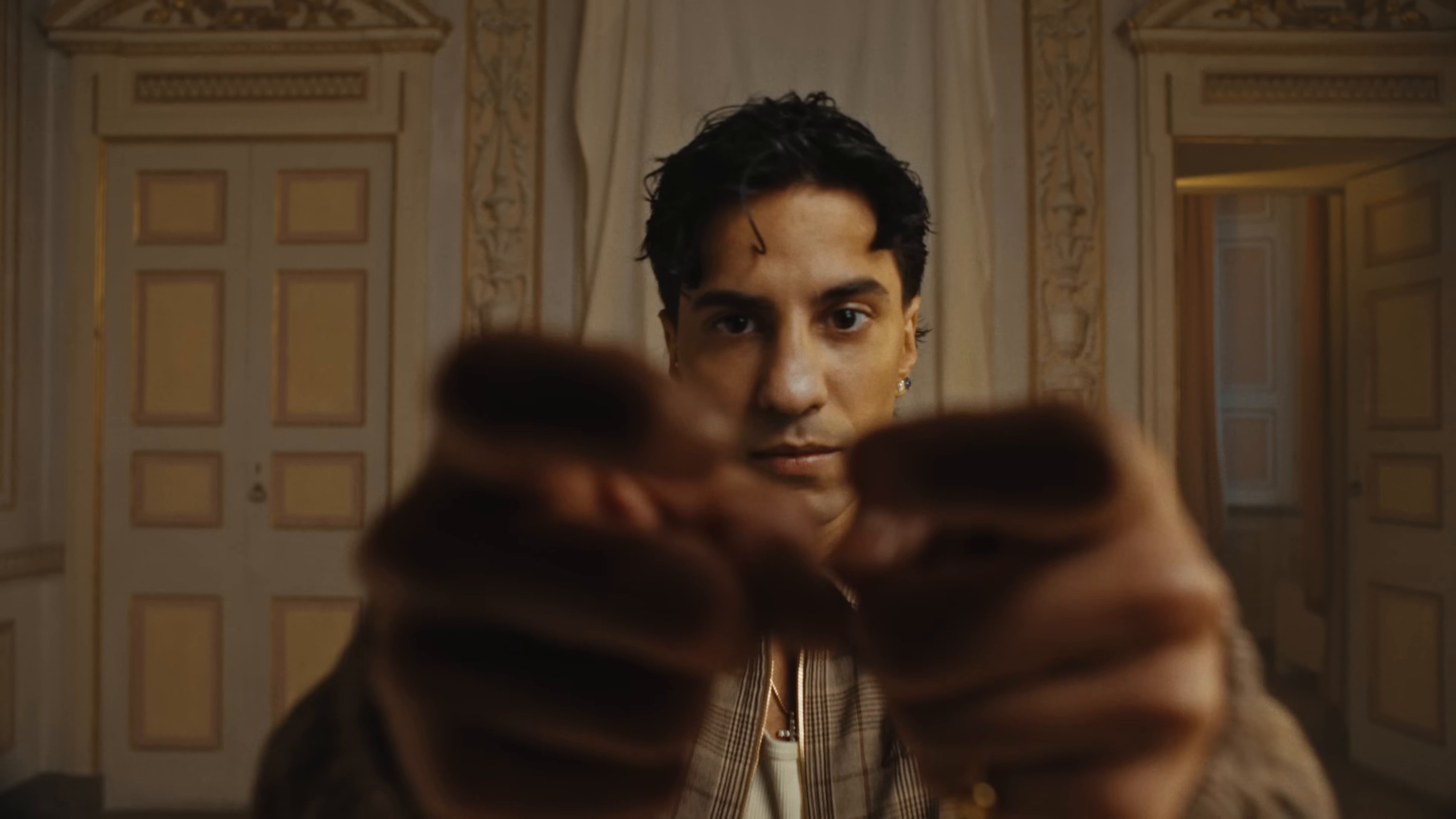 Chuniri (2025) —  shot,  lighting