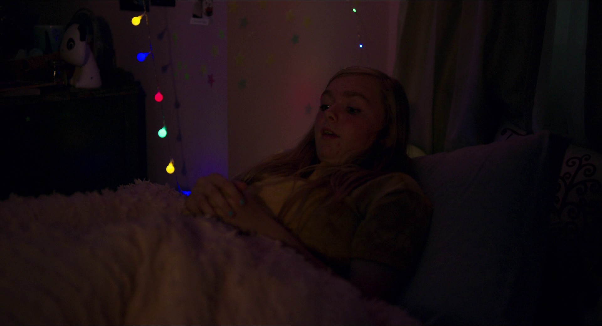 Eighth Grade (2018) —  shot,  lighting
