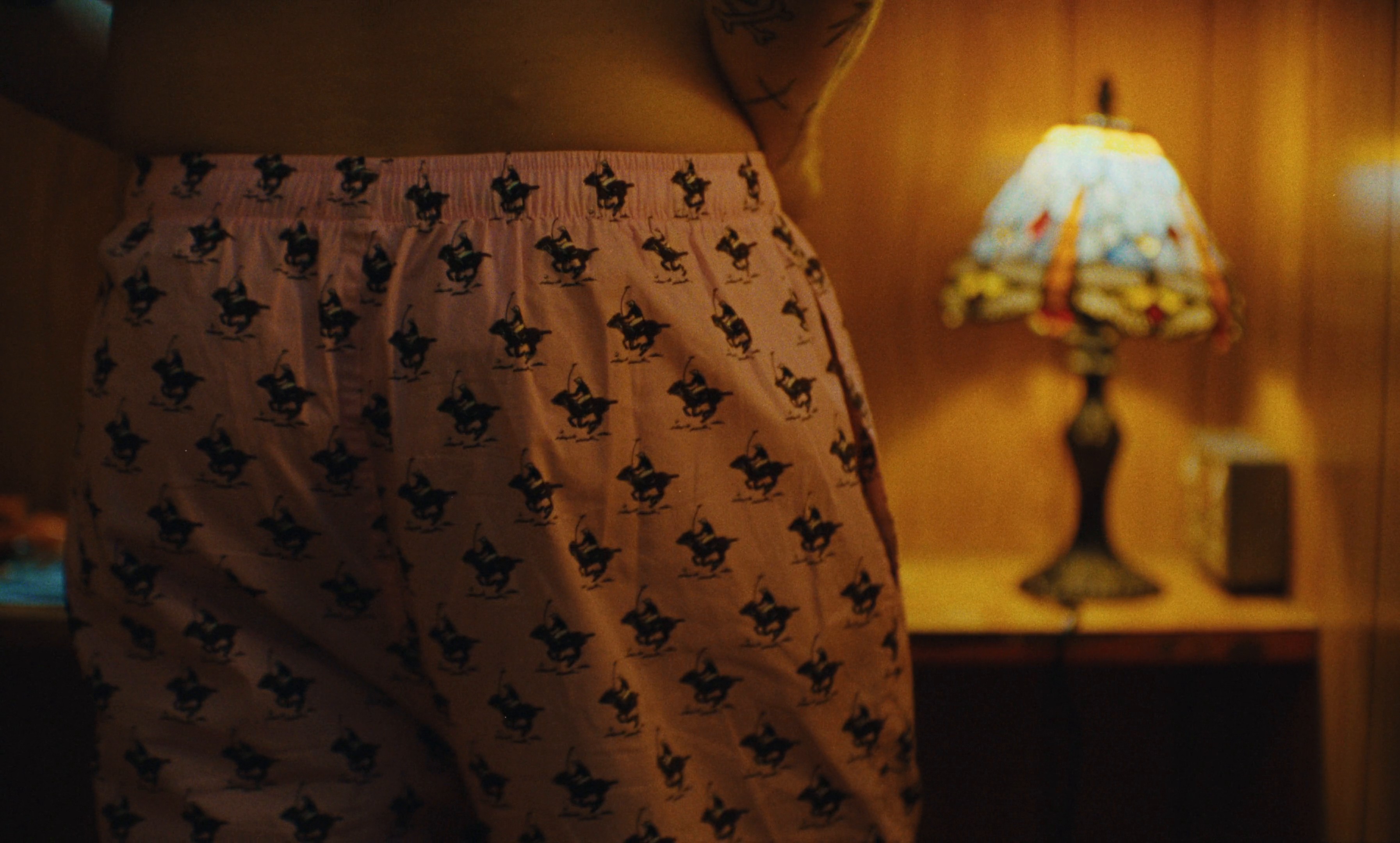 QUEEN (2024) —  shot,  lighting