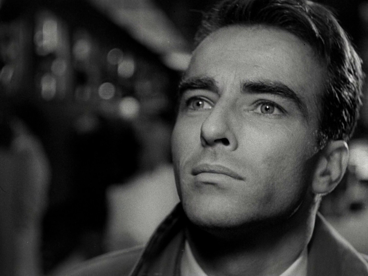 Terminal Station (1954) —  shot,  lighting