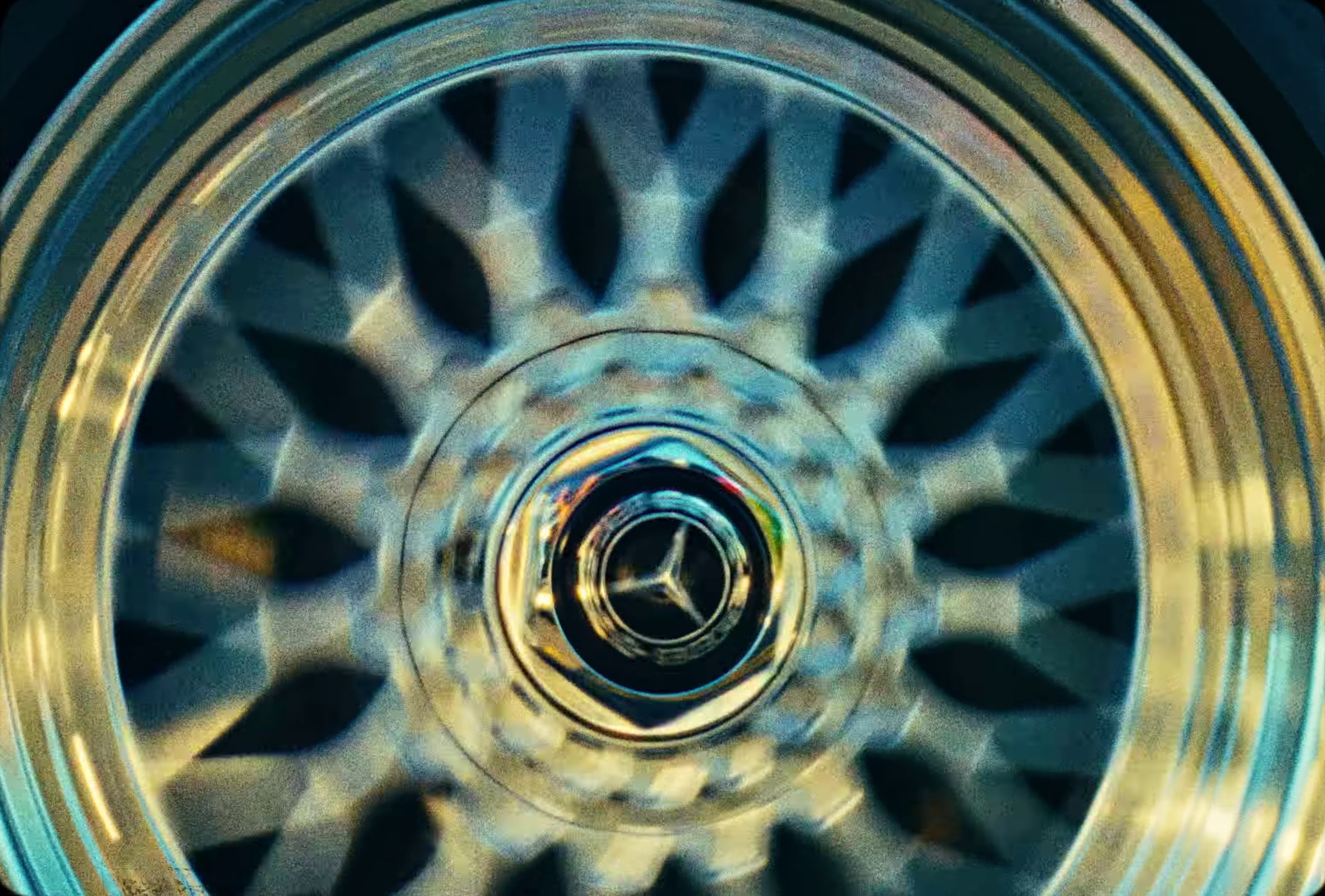 I Love This Feeling (2024) —  shot,  lighting