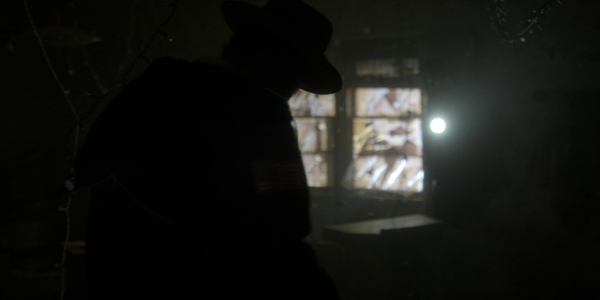 Chapter Four: The Body (2016) —  shot,  lighting