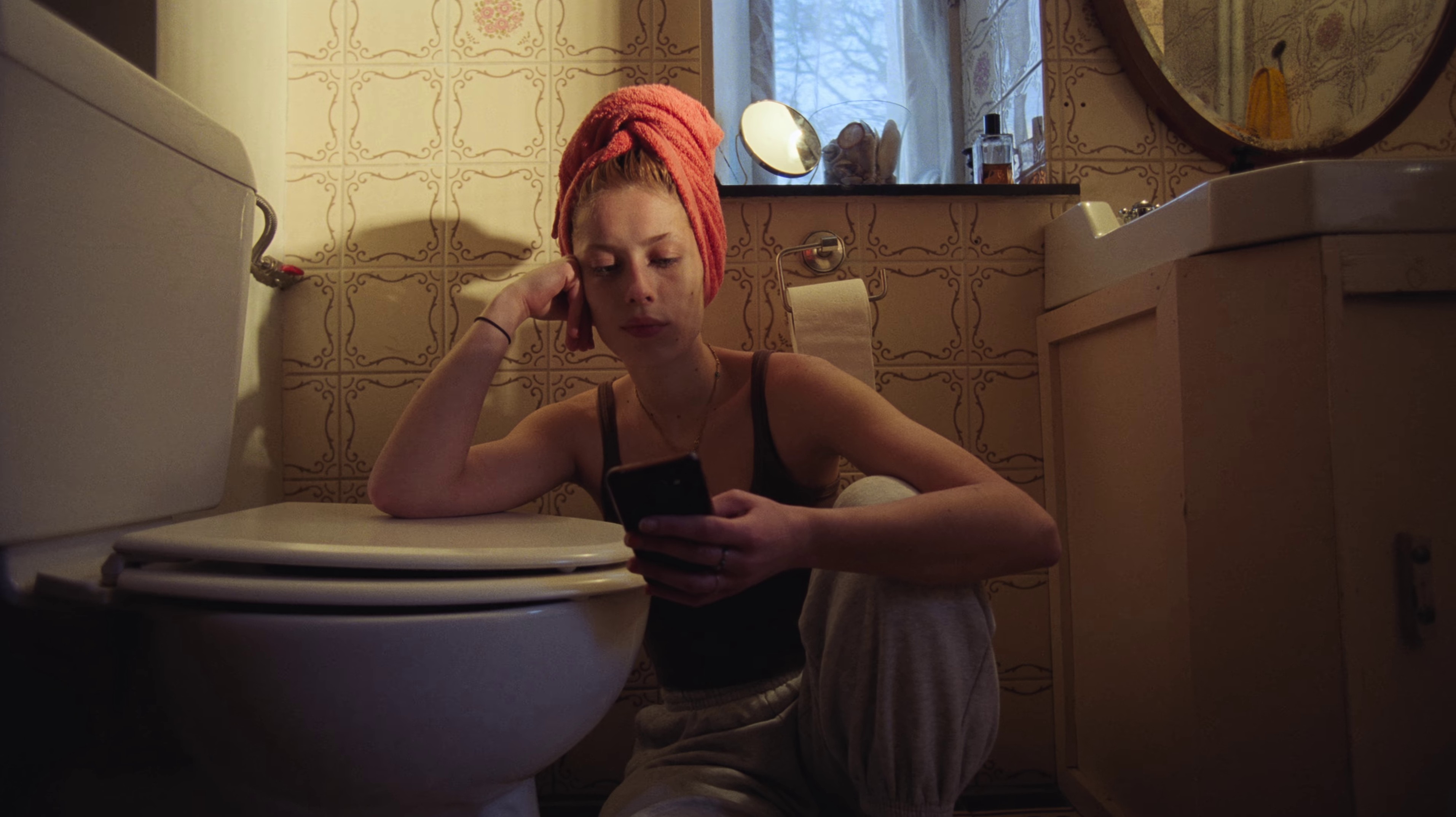 Garçon manqué (2022) —  shot,  lighting