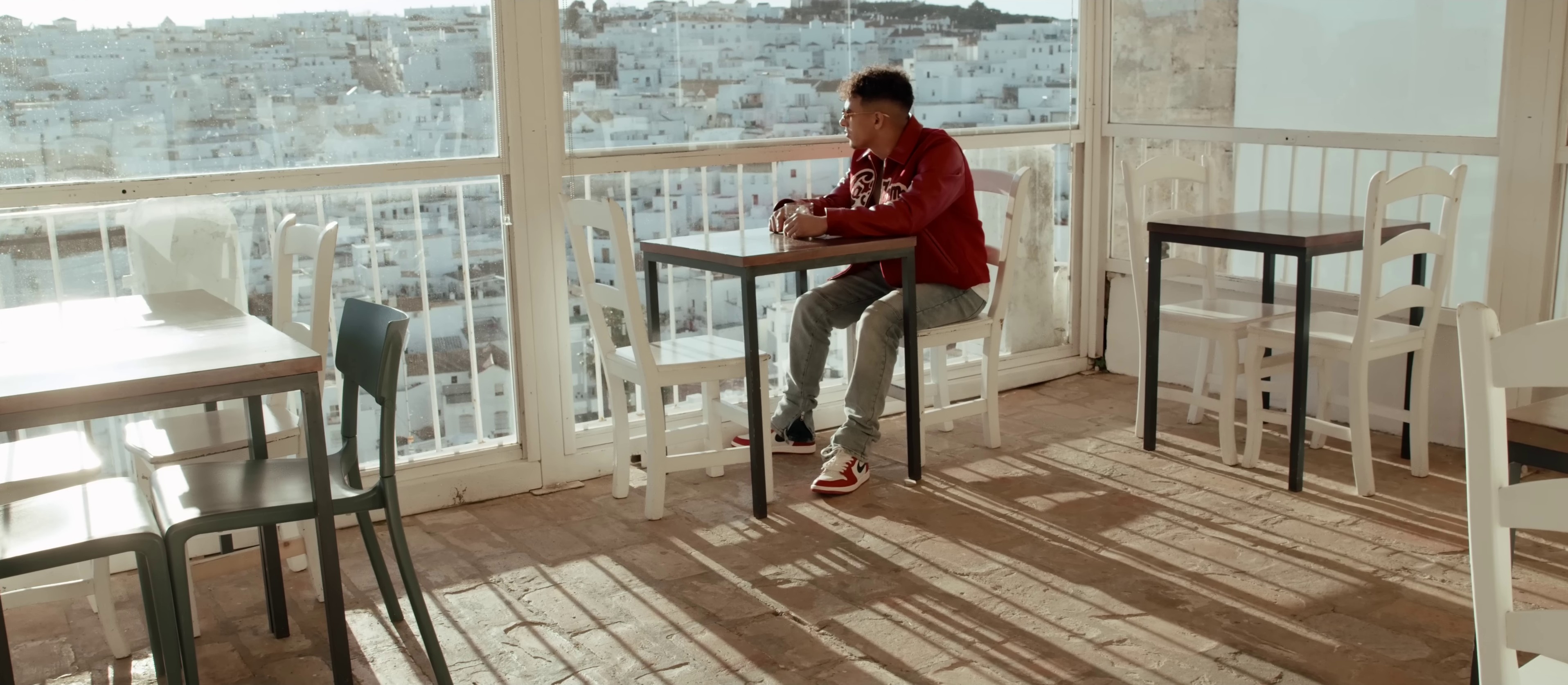 Premier Amour (2023) —  shot,  lighting