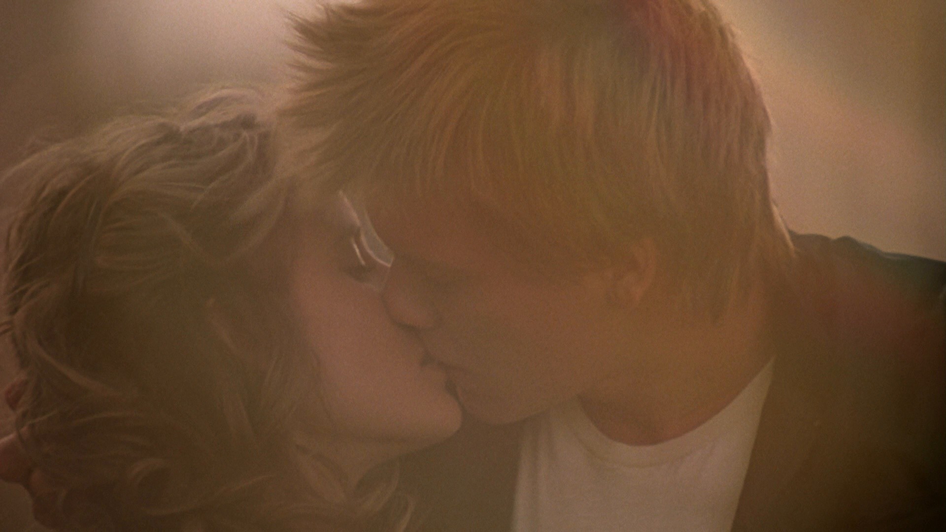 Footloose (1984) —  shot,  lighting