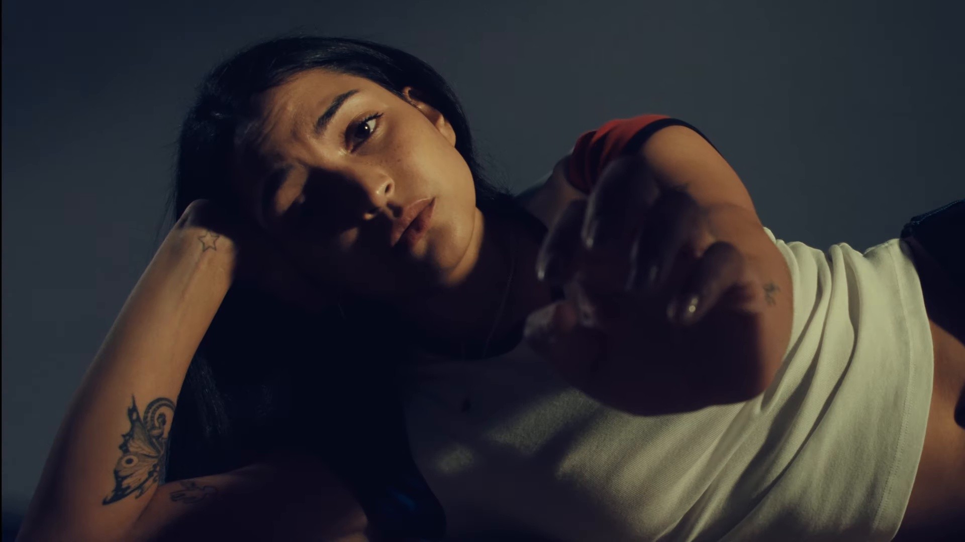 6am (2025) —  shot,  lighting