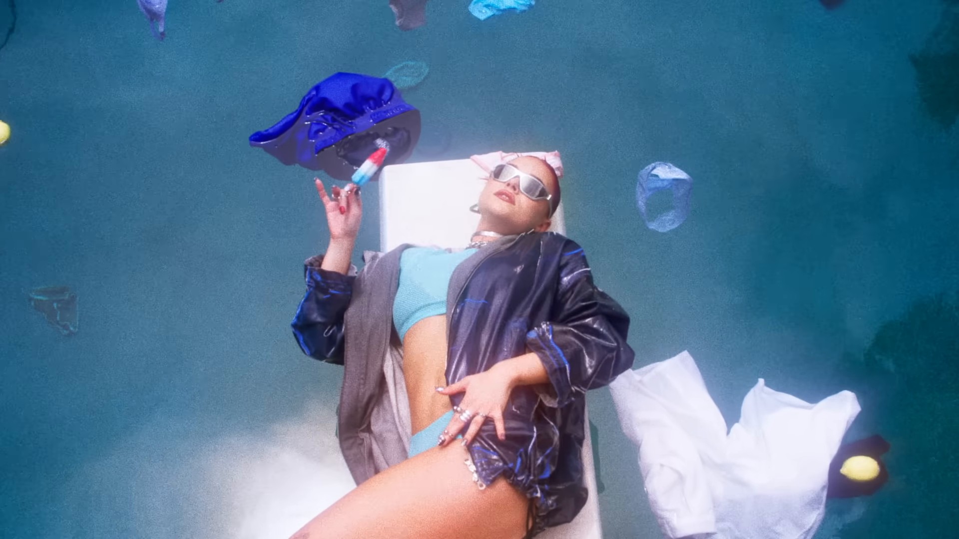 Summer so hot (2024) —  shot,  lighting