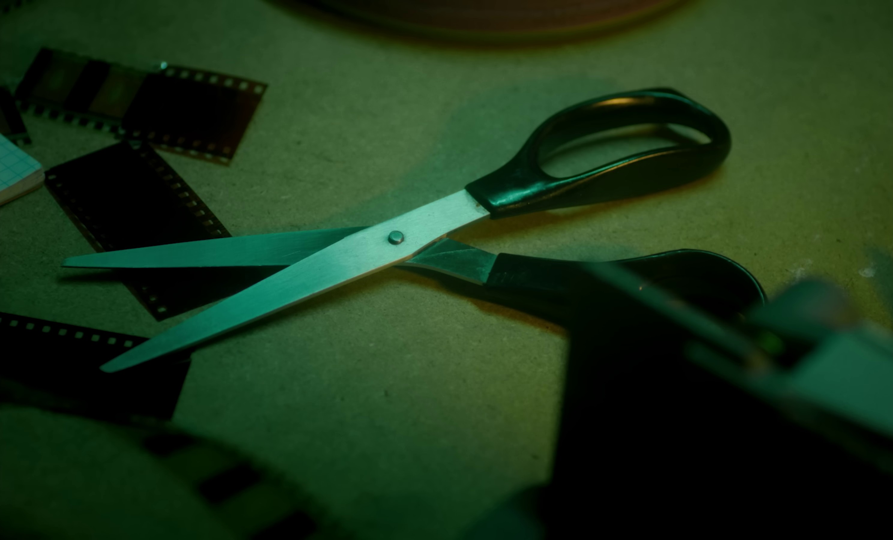 Dernier je t'aime (2023) —  shot,  lighting