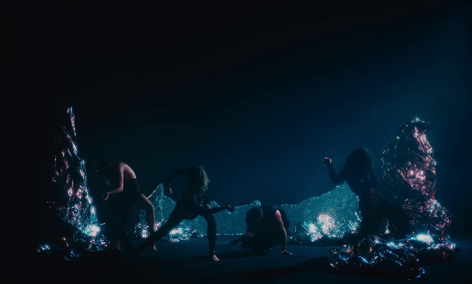 Amor (2022) —  shot,  lighting