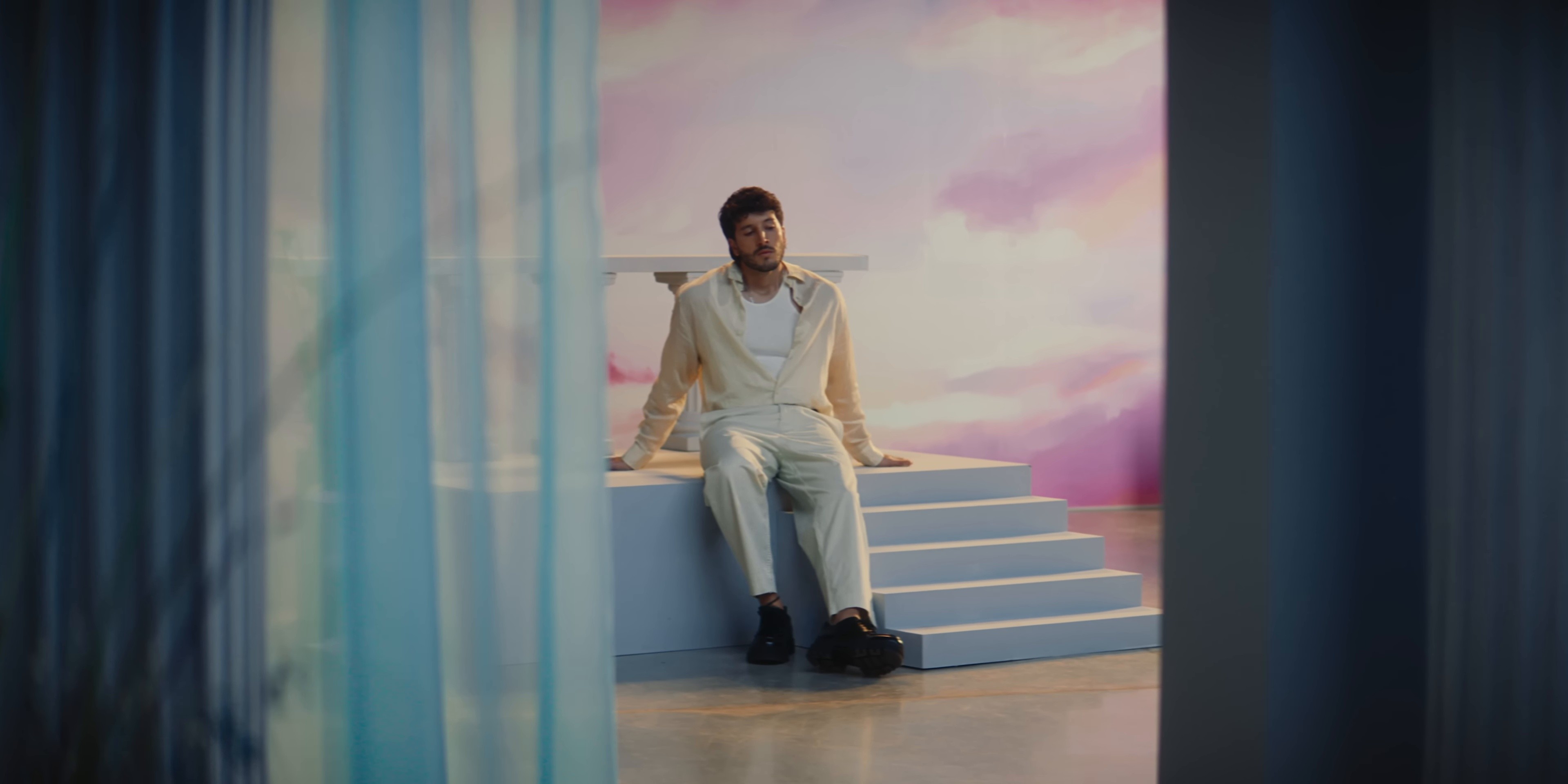 Te Vas (2024) —  shot,  lighting