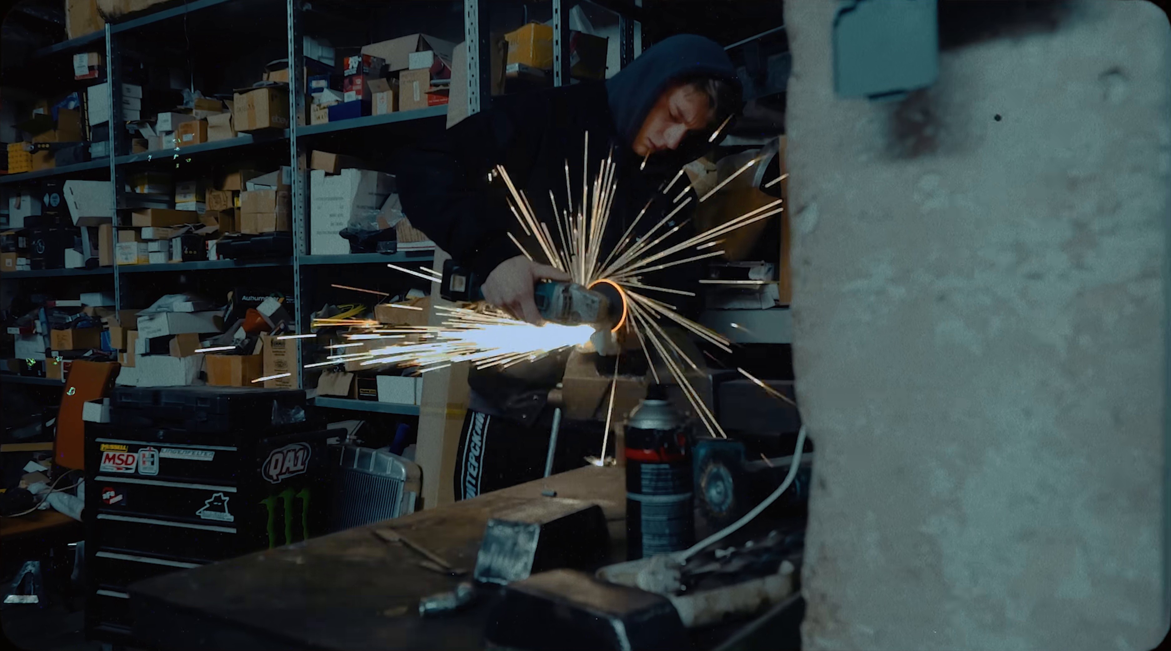 Void breakers (2020) —  shot,  lighting