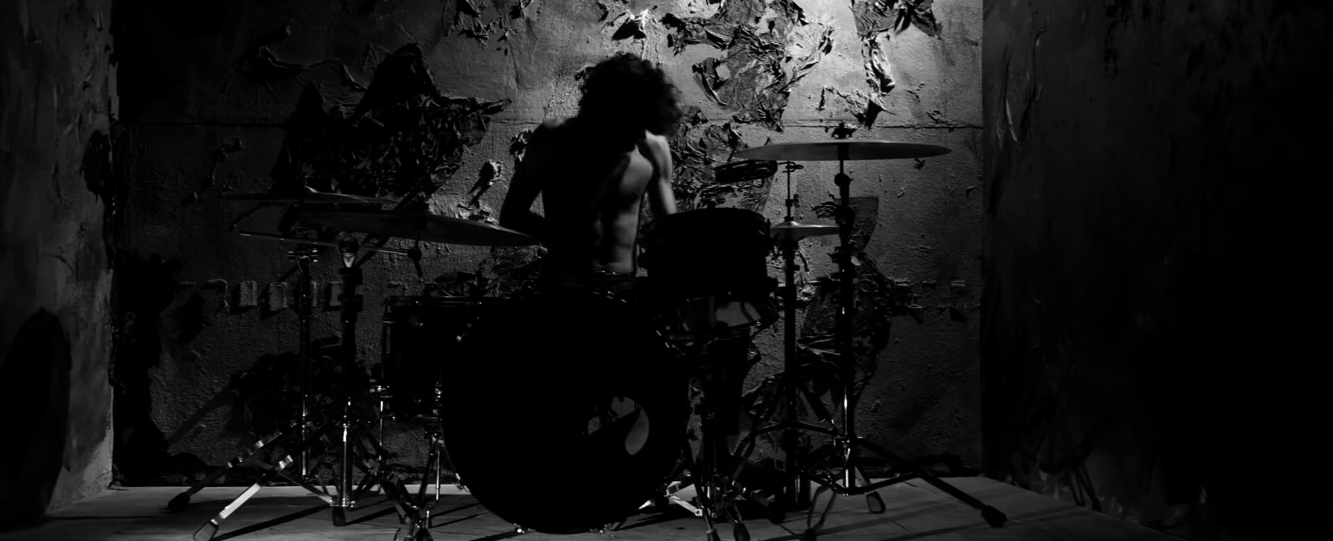 R.I.P. 2 My Youth  (2015) —  shot,  lighting