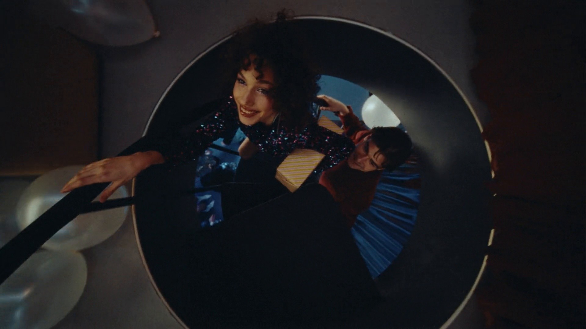 NY 2025 | Gold Apple (2024) —  shot,  lighting