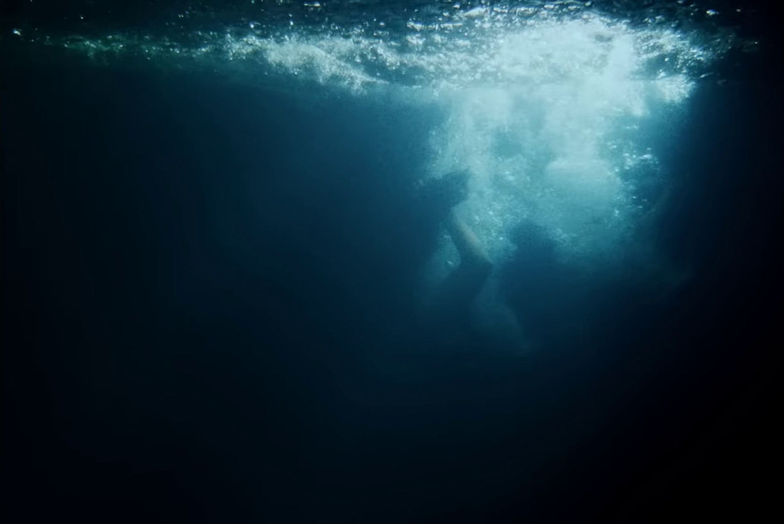  Pick Your Tears Up (2023) —  shot,  lighting