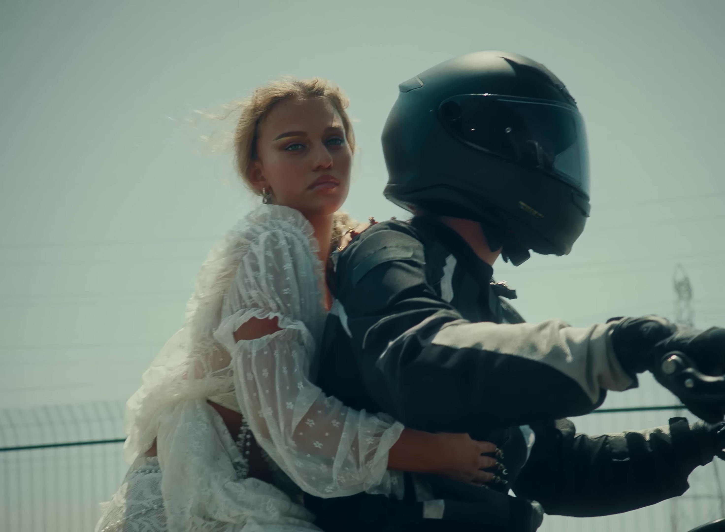 Mama Eh (2023) —  shot,  lighting