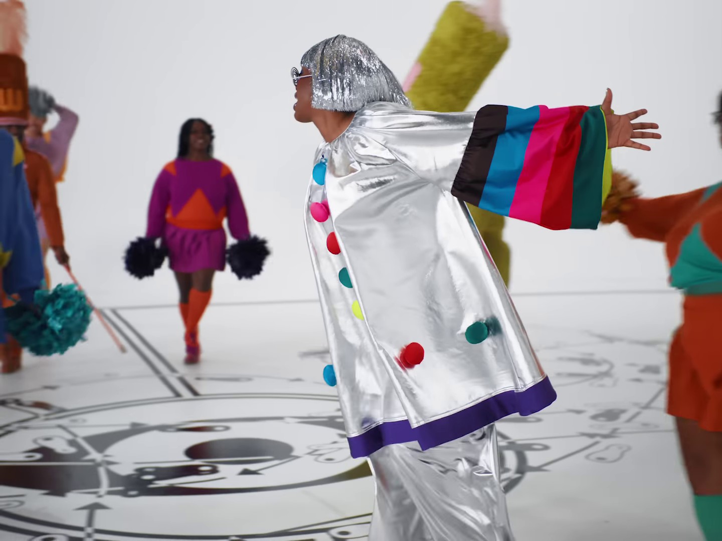 27 CLUB (2024) —  shot,  lighting