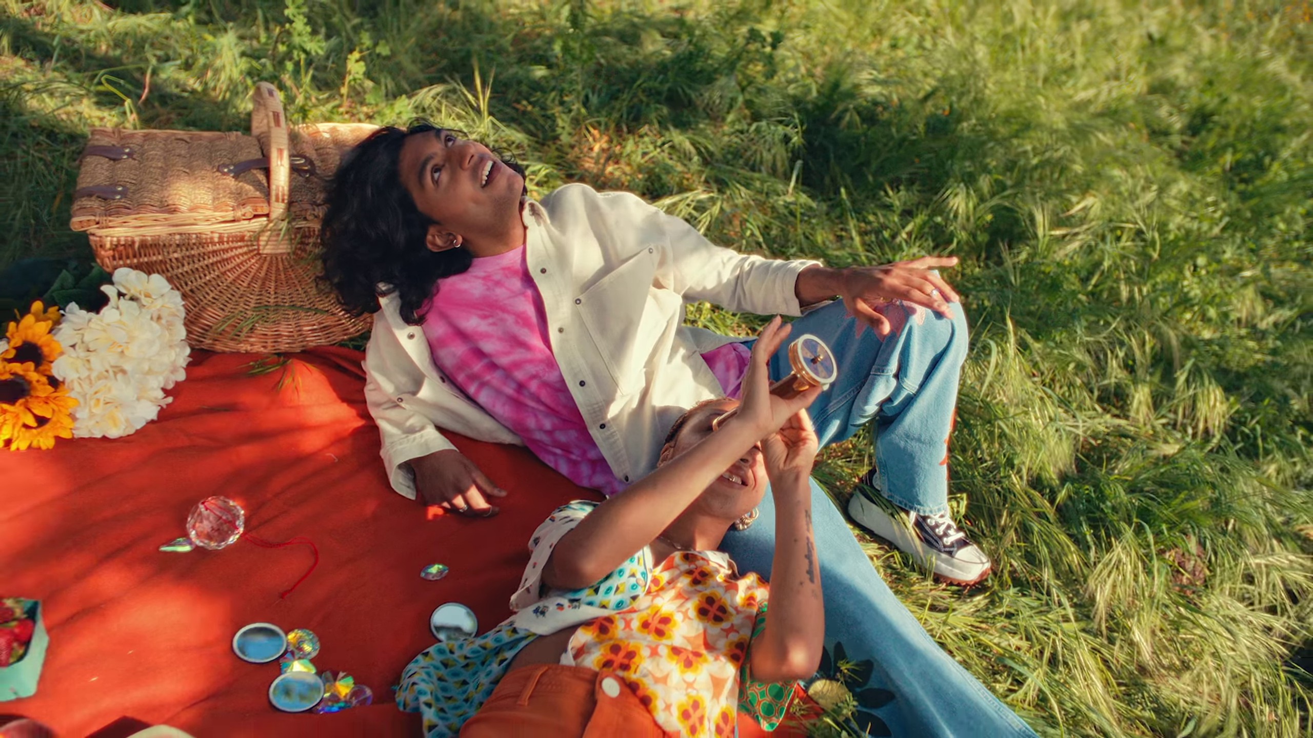 Skyline (2022) —  shot,  lighting