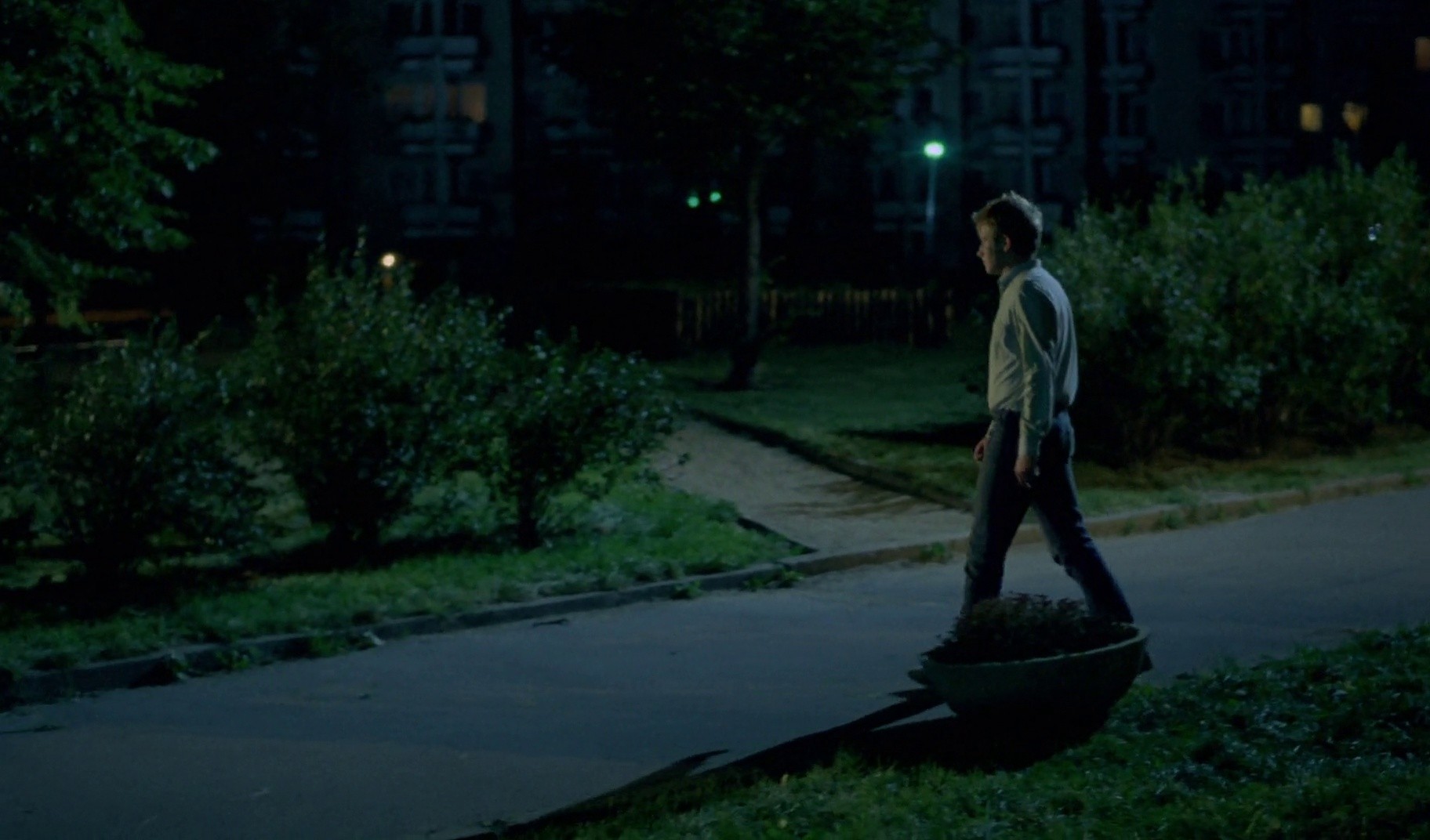 A Short Film About Love (1989) —  shot,  lighting