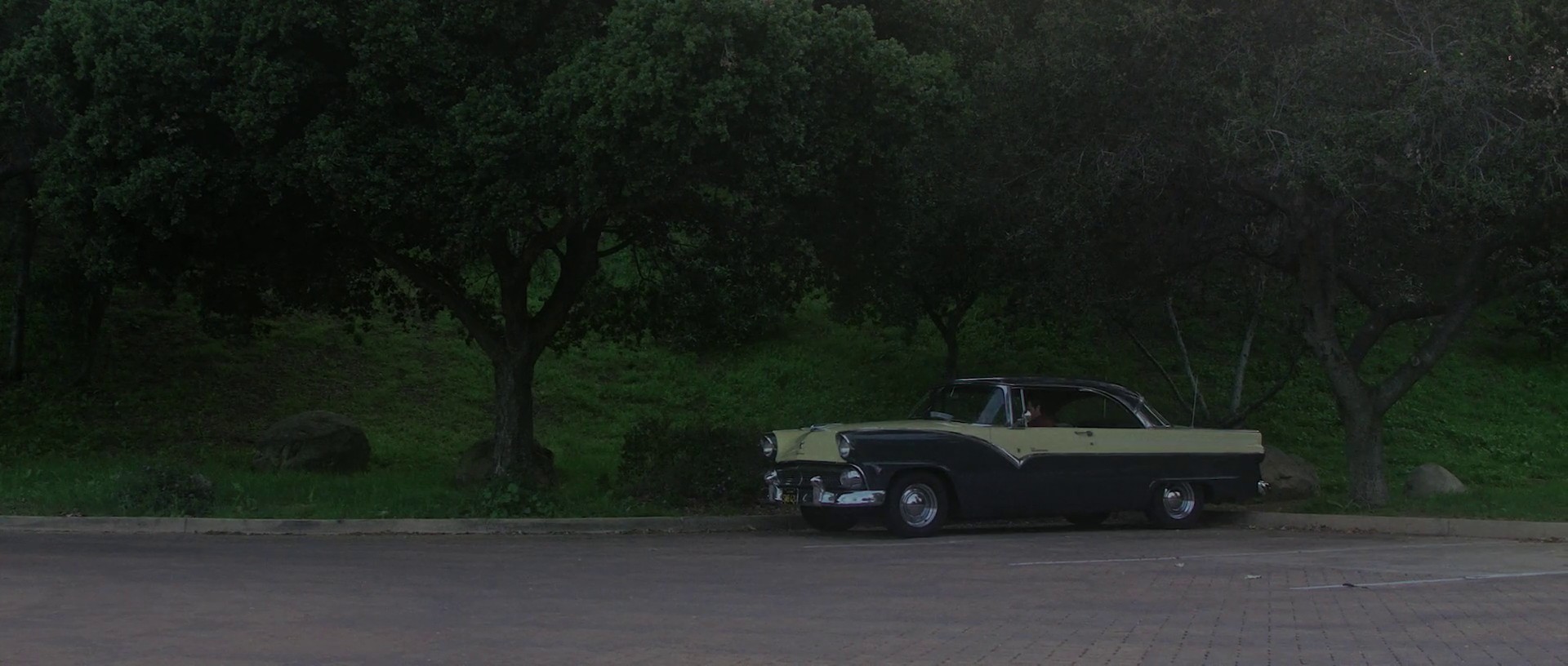 Love is a War (2017) —  shot,  lighting