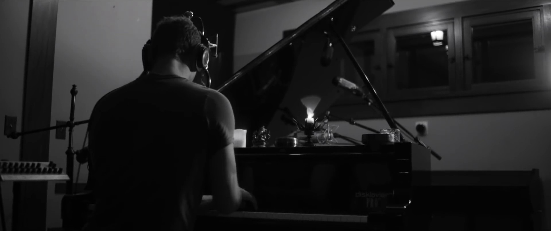 Everglow (2016) —  shot,  lighting