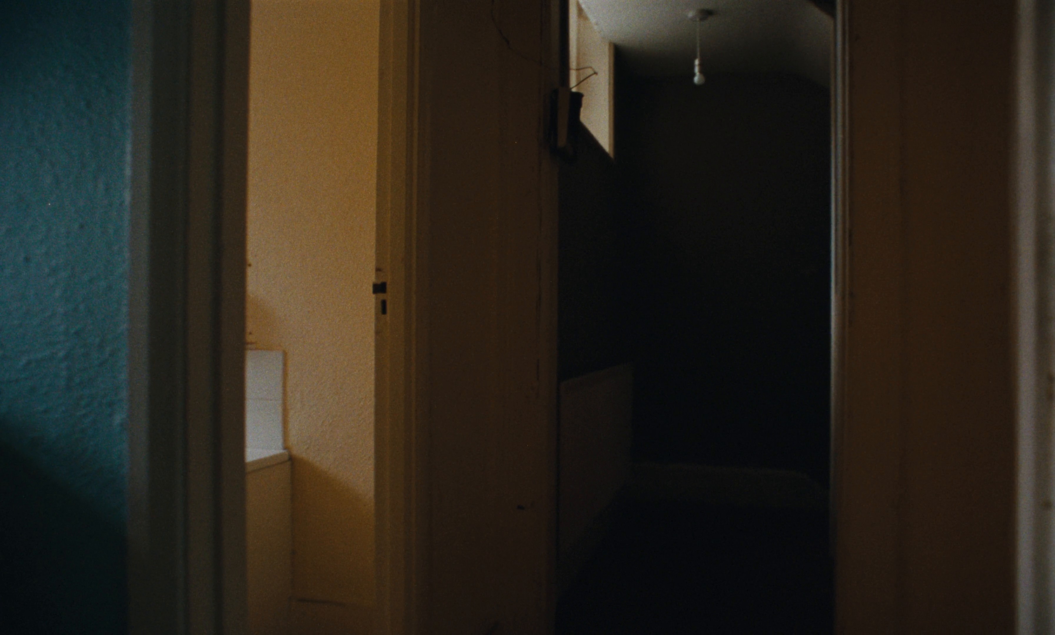 QUEEN (2024) —  shot,  lighting