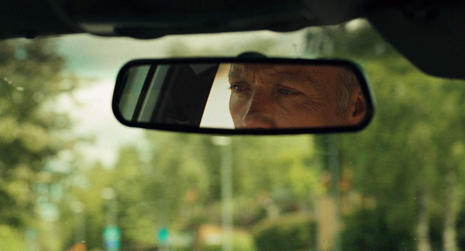 Stockholm East (2011) —  shot,  lighting