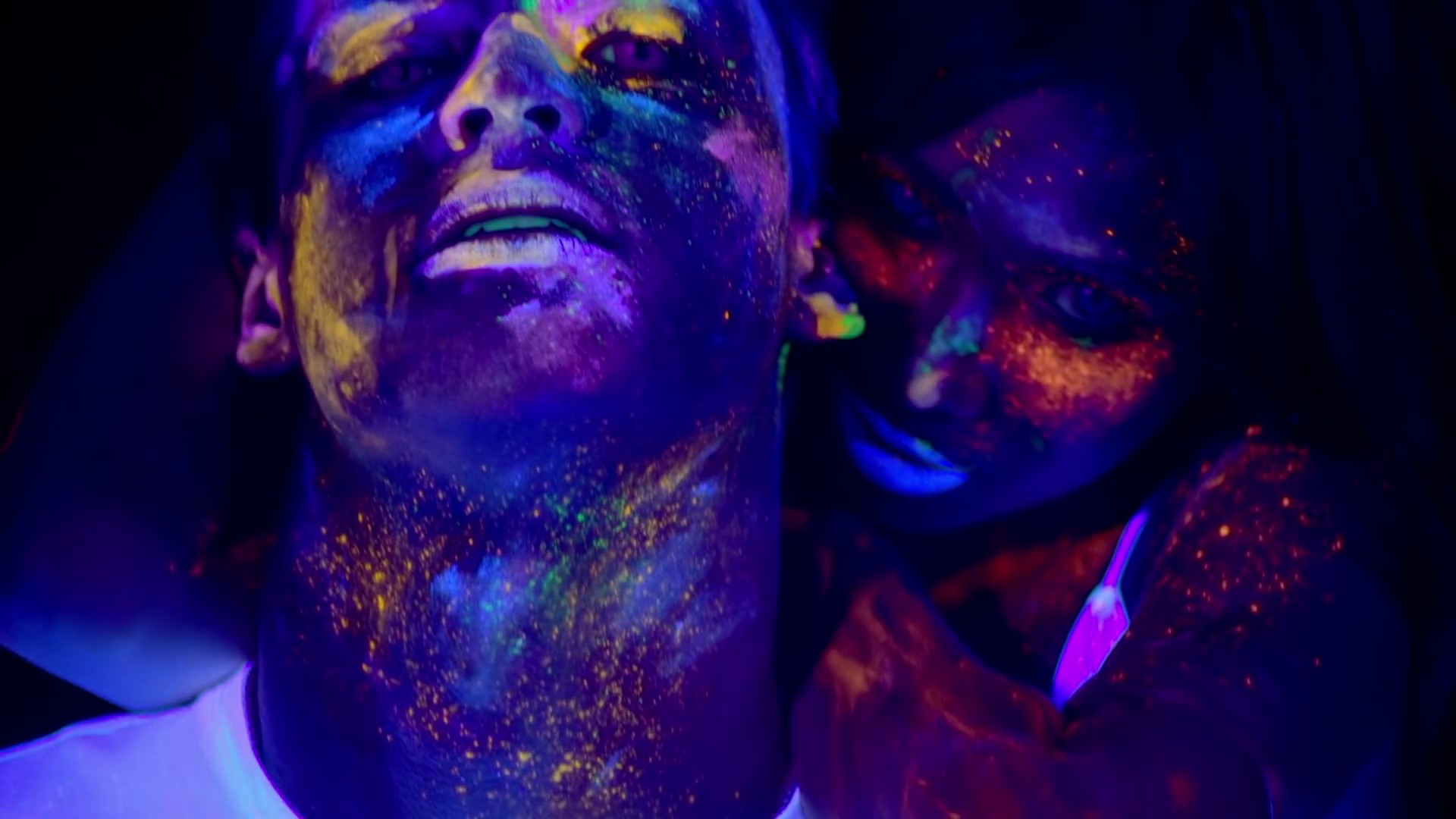 Indigo  (2019) —  shot,  lighting