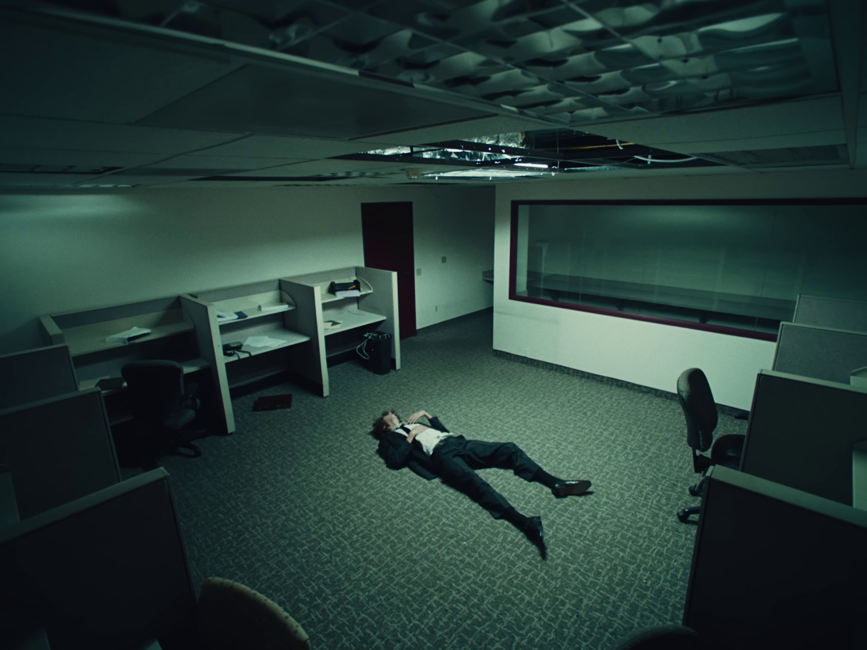 17250 (2023) —  shot,  lighting