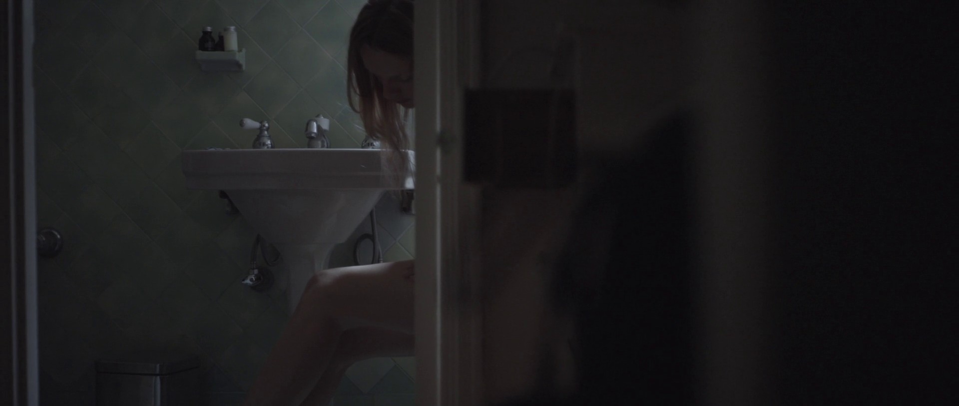 Fineshrine (2012) —  shot,  lighting