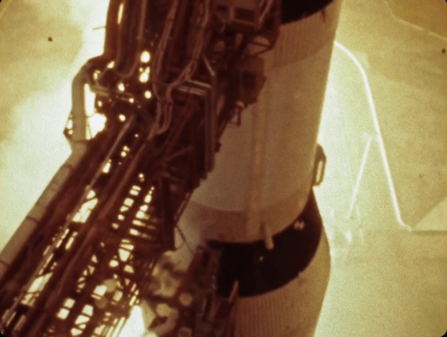 Lego | Nuestro futuro (2024) —  shot,  lighting