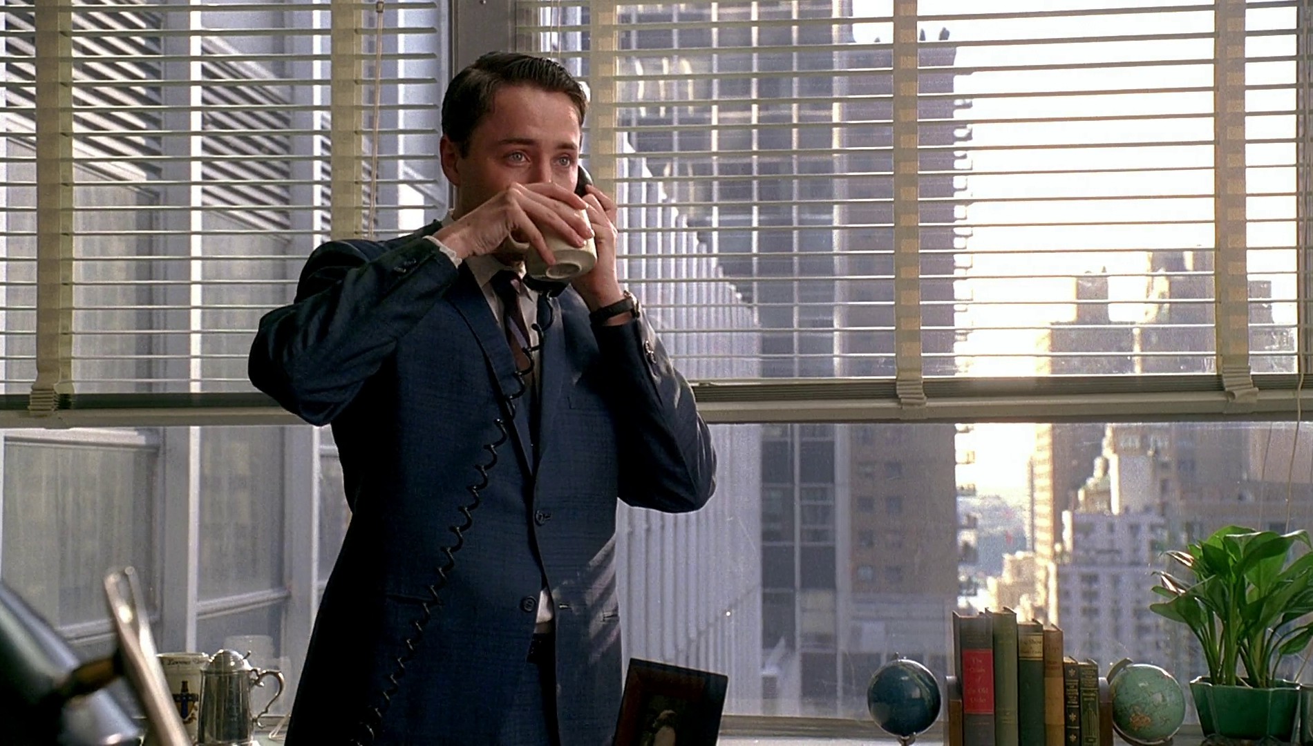 Smoke Gets in Your Eyes (2007) —  shot,  lighting