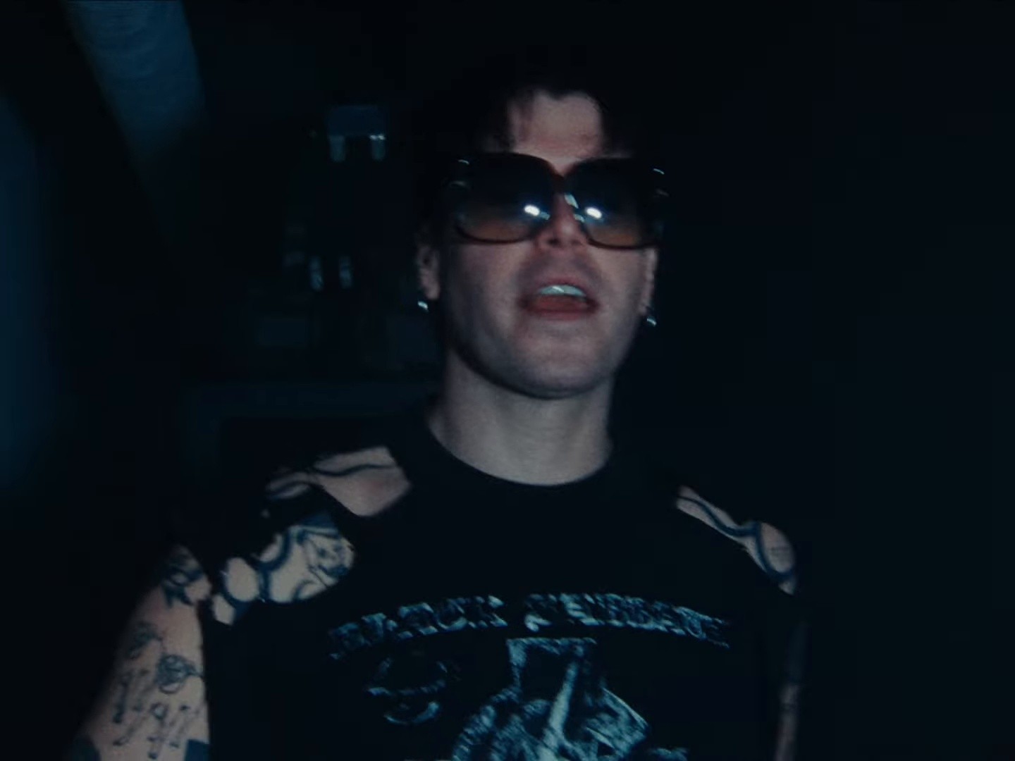 Do My Thing (2025) —  shot,  lighting