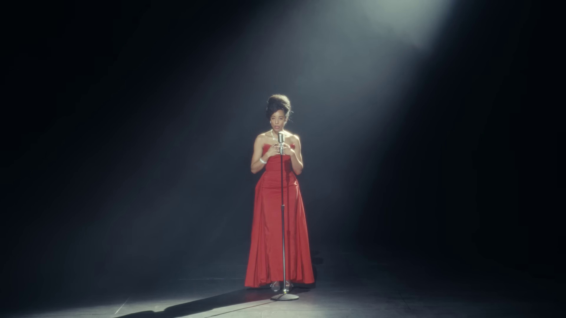 He Will Follow You With His Eyes (2024) —  shot,  lighting