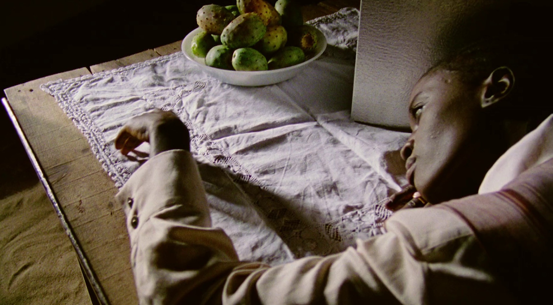 Benjamin Benmoyal SS22 (2021) —  shot,  lighting