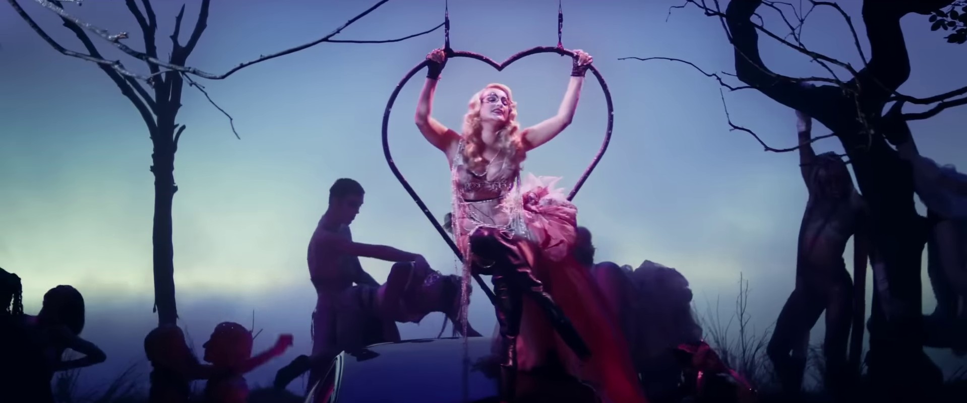 Unholy  (2022) —  shot,  lighting