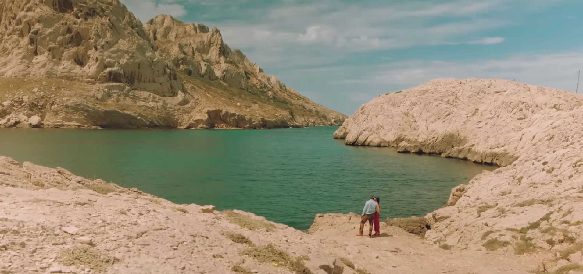 Si loin de toi (2023) —  shot,  lighting