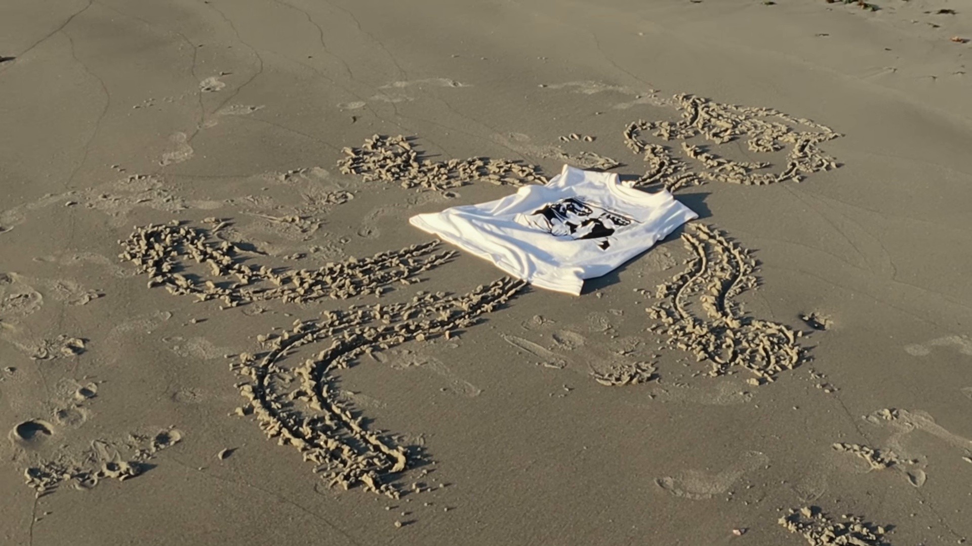 La Belleza (2025) —  shot,  lighting