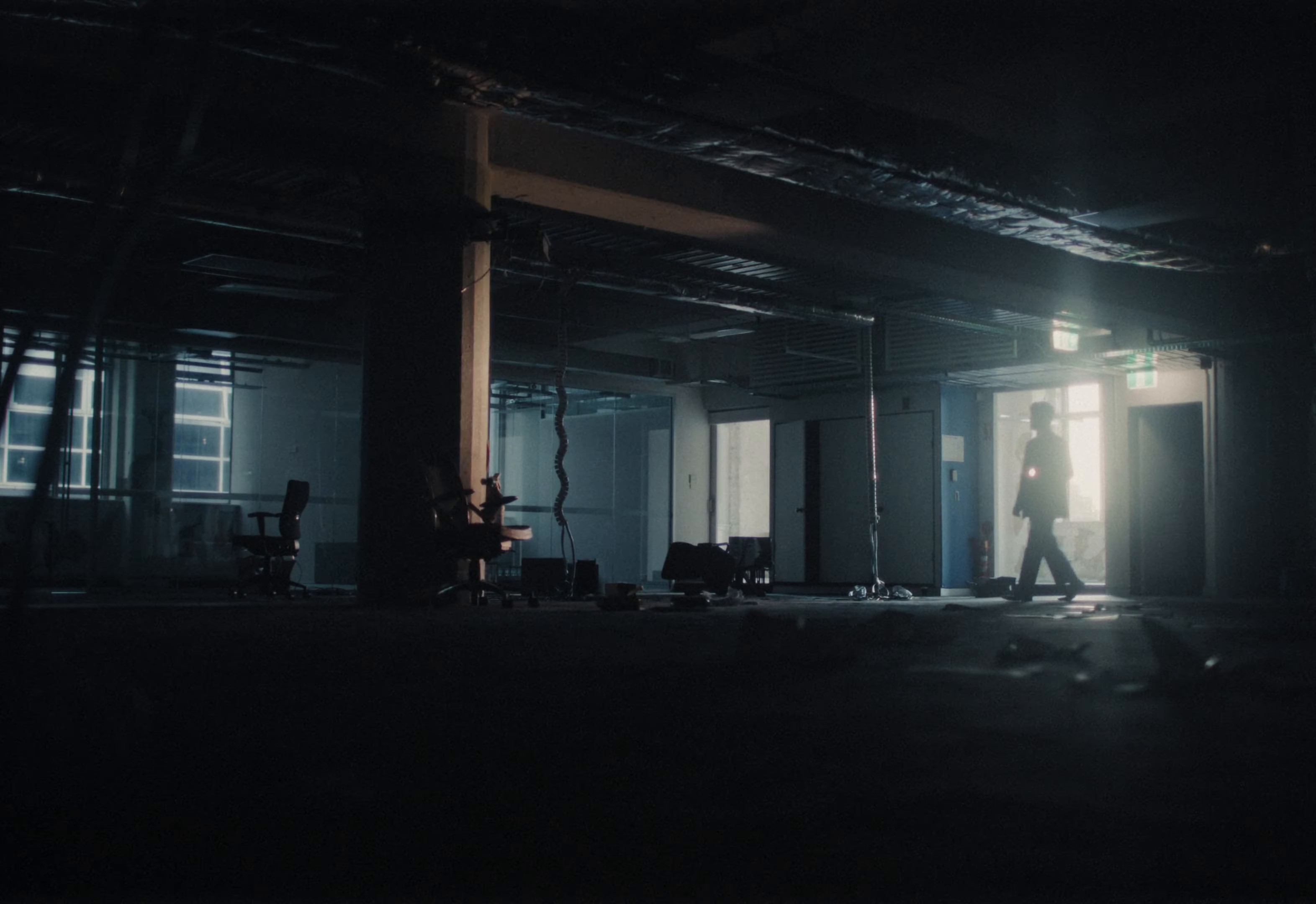 Eating Heartache (2024) —  shot,  lighting